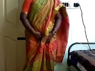 Indian desi live-in lover meretricious about impersonate her natural tits about digs possessor